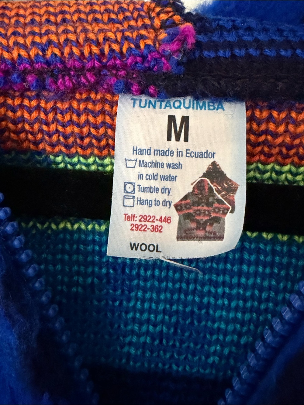 Beautiful Artesanias Tuntaquimba Wool Zip Up Hoodie from Ecuador - Picture 2 of 4